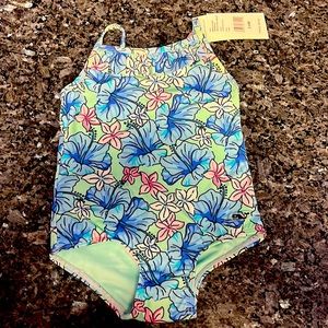 Vineyard vines bathing suit size 3-6 months